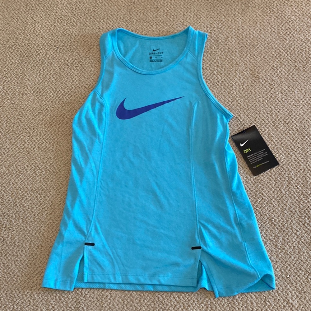 Nike Dri-Fit Girls tank, size M